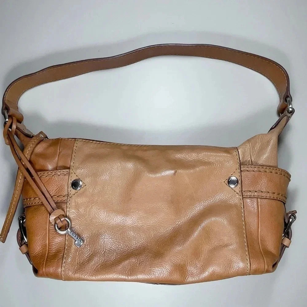Fossil Leather Brown Key Chain Hobo Shoulder  Bag - Picture 2 of 16